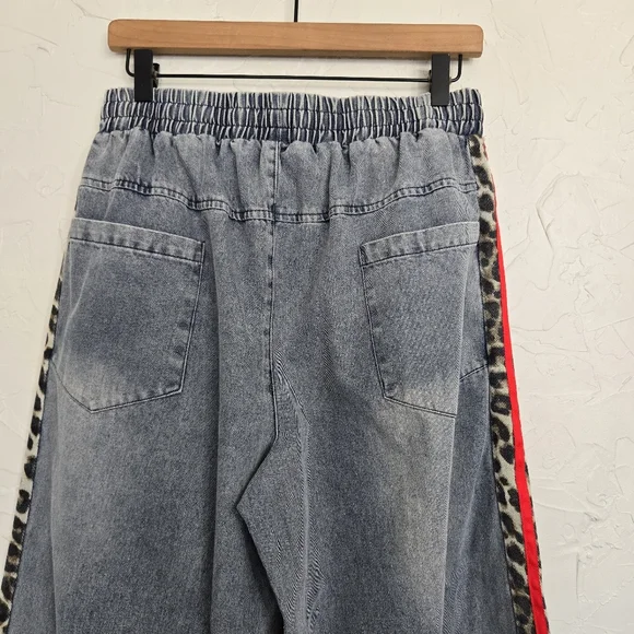 Jodifl Wide Leg Red Leopard Striped Track Elastic Waist Jeans, M - Picture 6 of 10